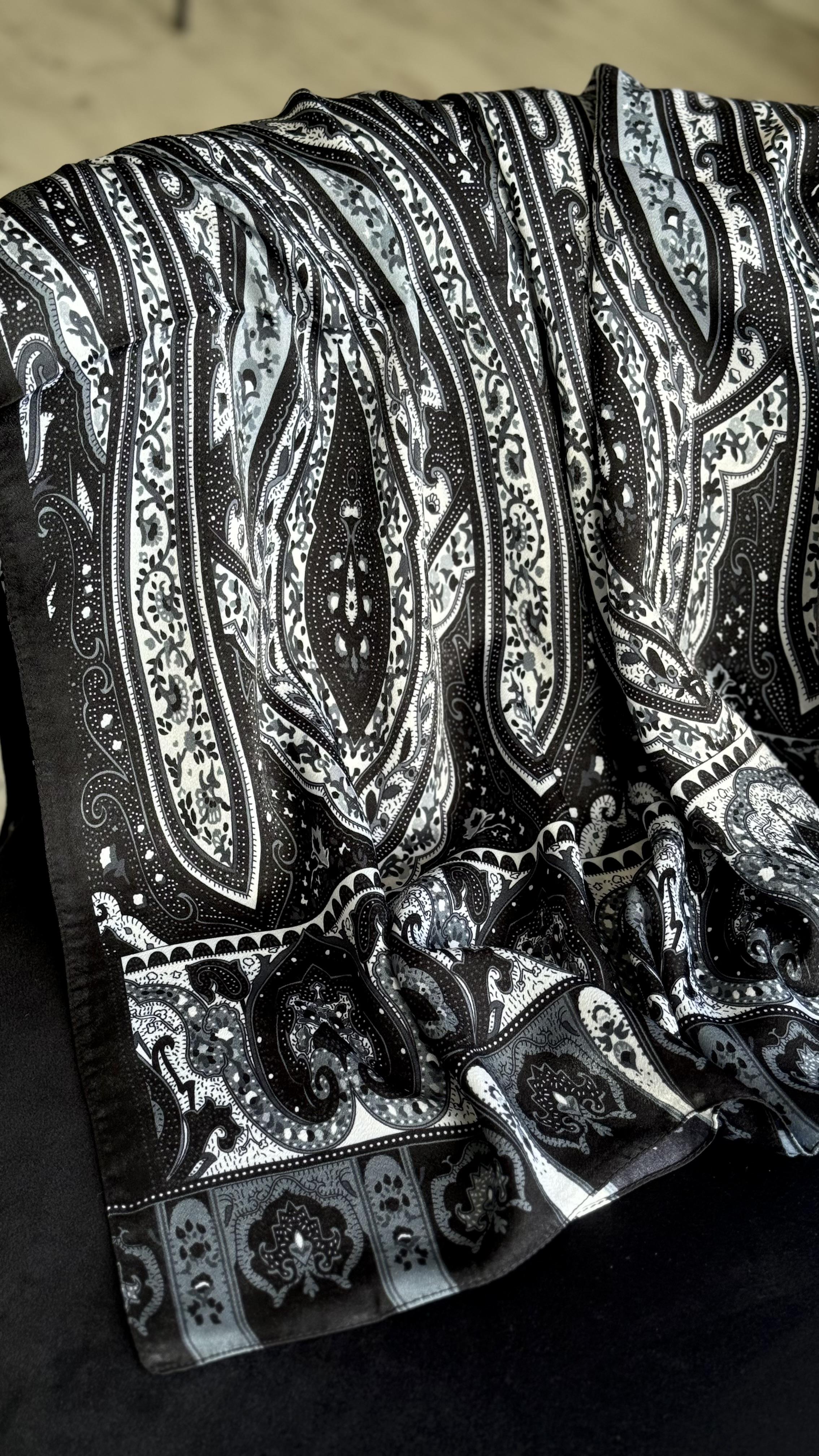 ETNİK İPEK PAMUK SİYAH / GRİ