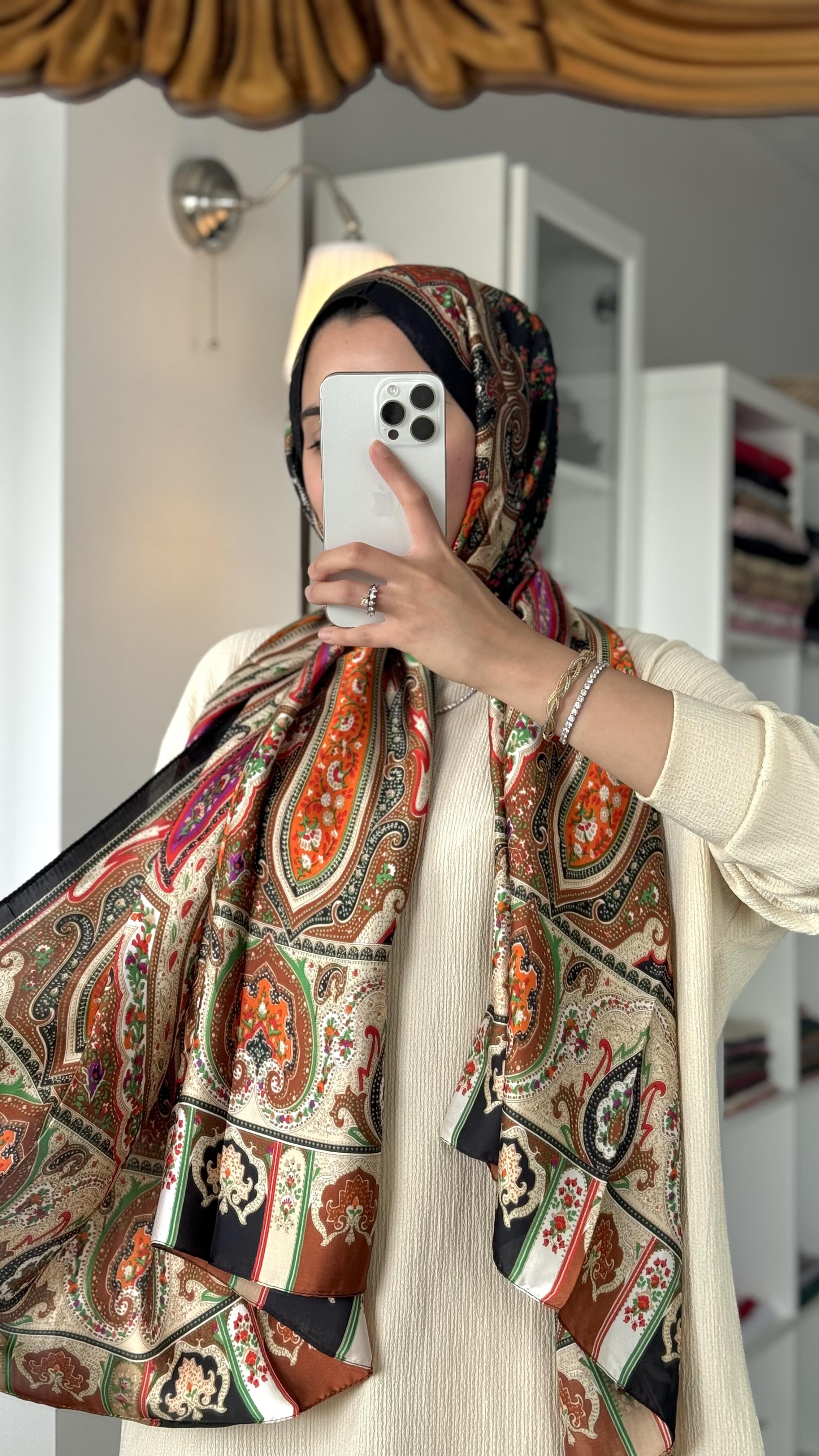 ETRO DESEN SİYAH GEÇİŞLİ ÇOK RENKLİ ŞAL 