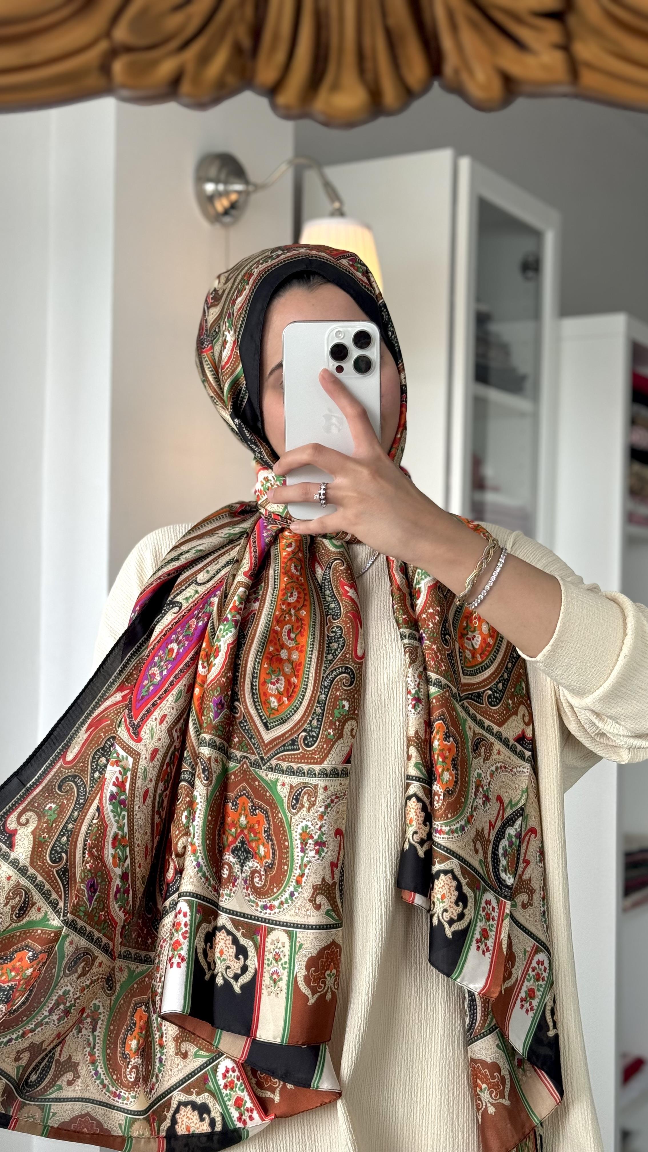 ETRO DESEN SİYAH GEÇİŞLİ ÇOK RENKLİ ŞAL 