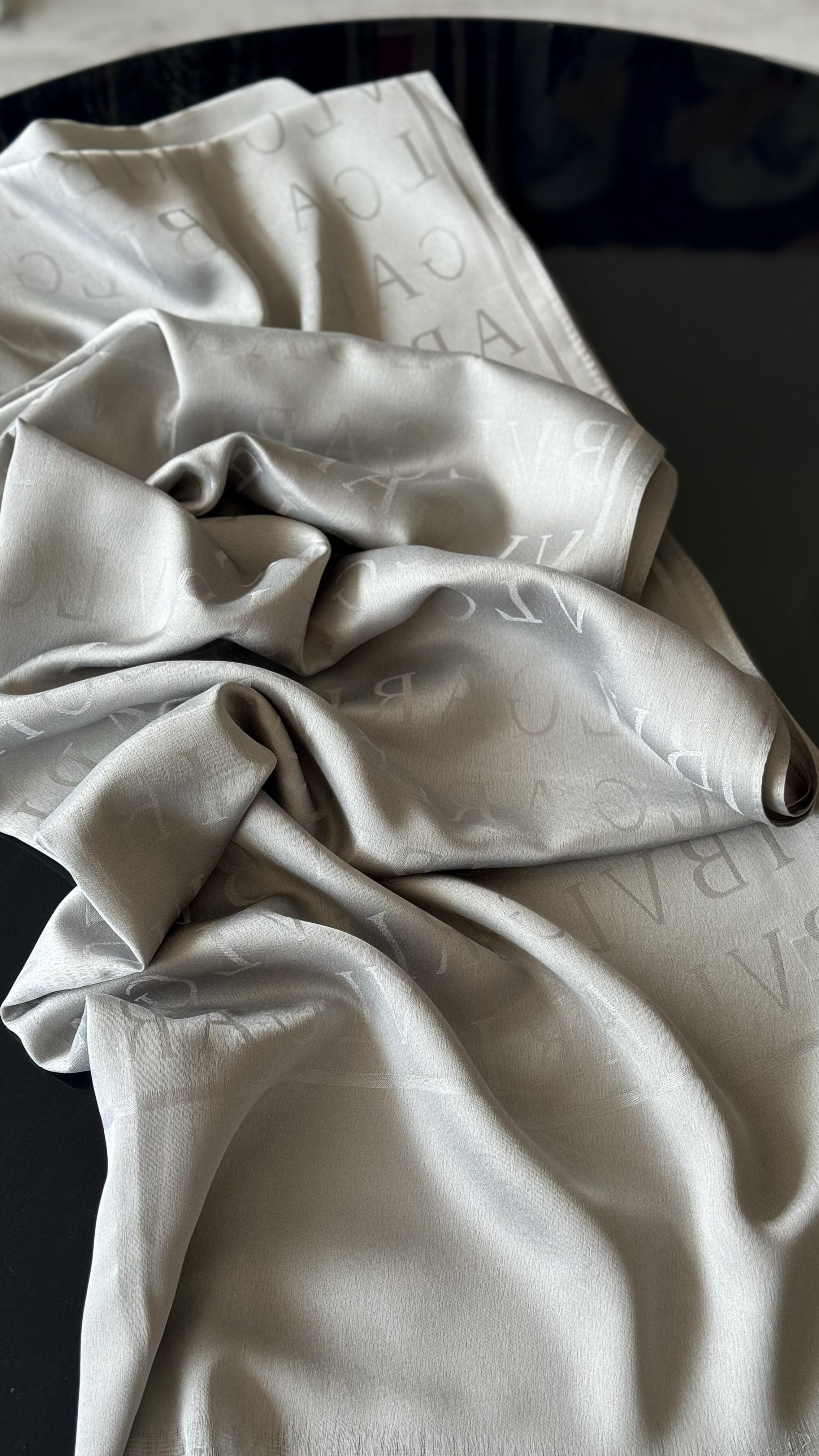 İPEK / PAMUK GÜMÜŞ ŞAL