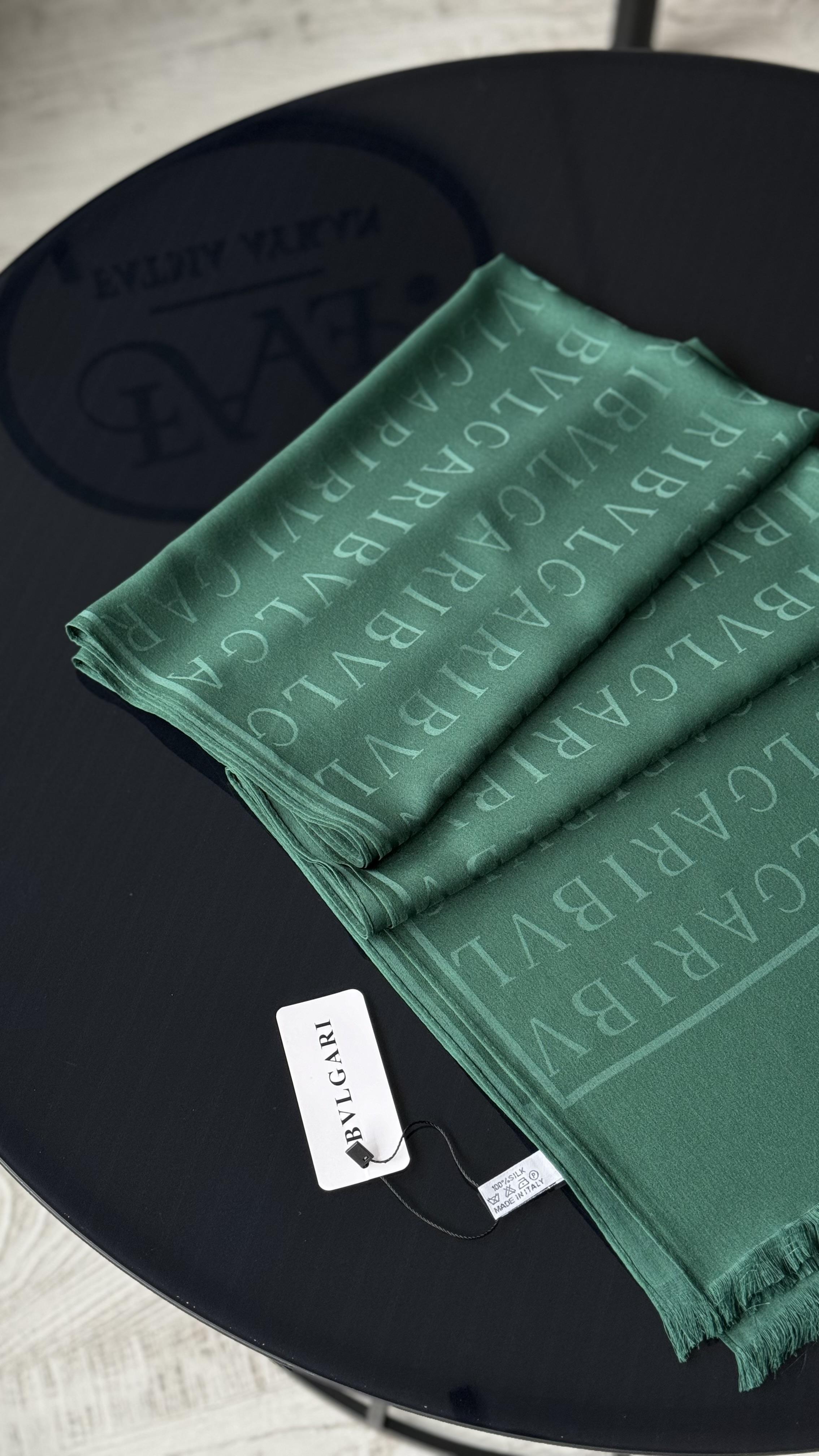 İPEK / PAMUK ZÜMRÜT YEŞİLİ