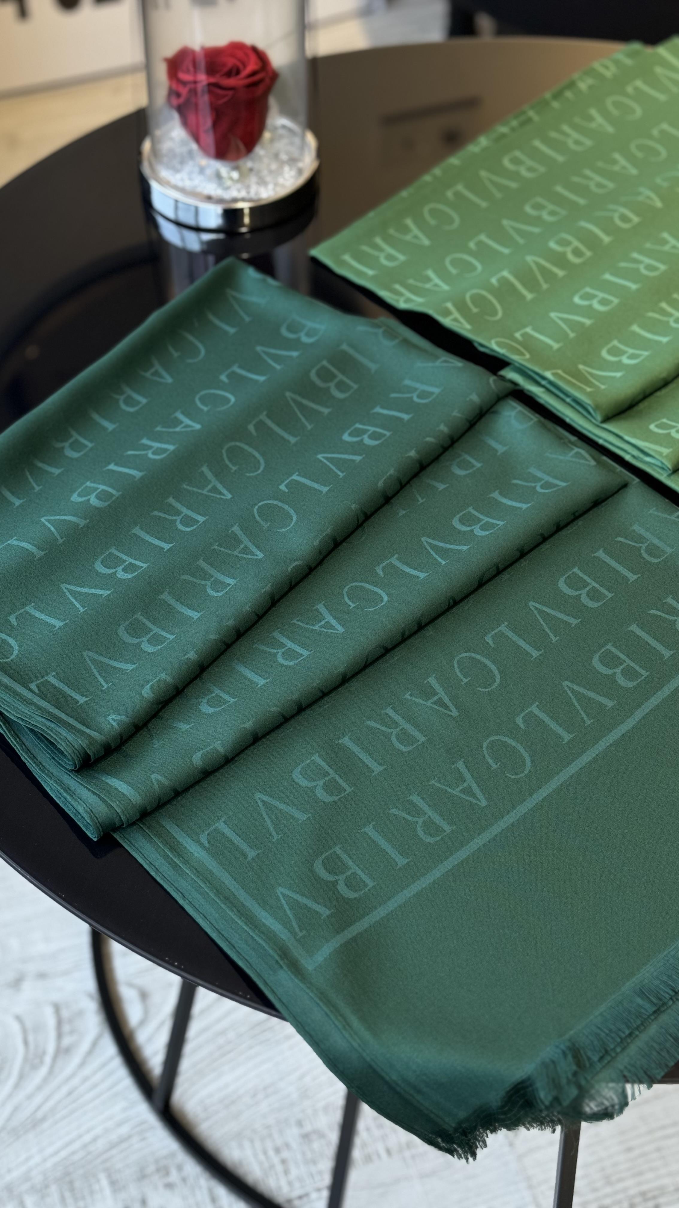 İPEK / PAMUK ZÜMRÜT YEŞİLİ