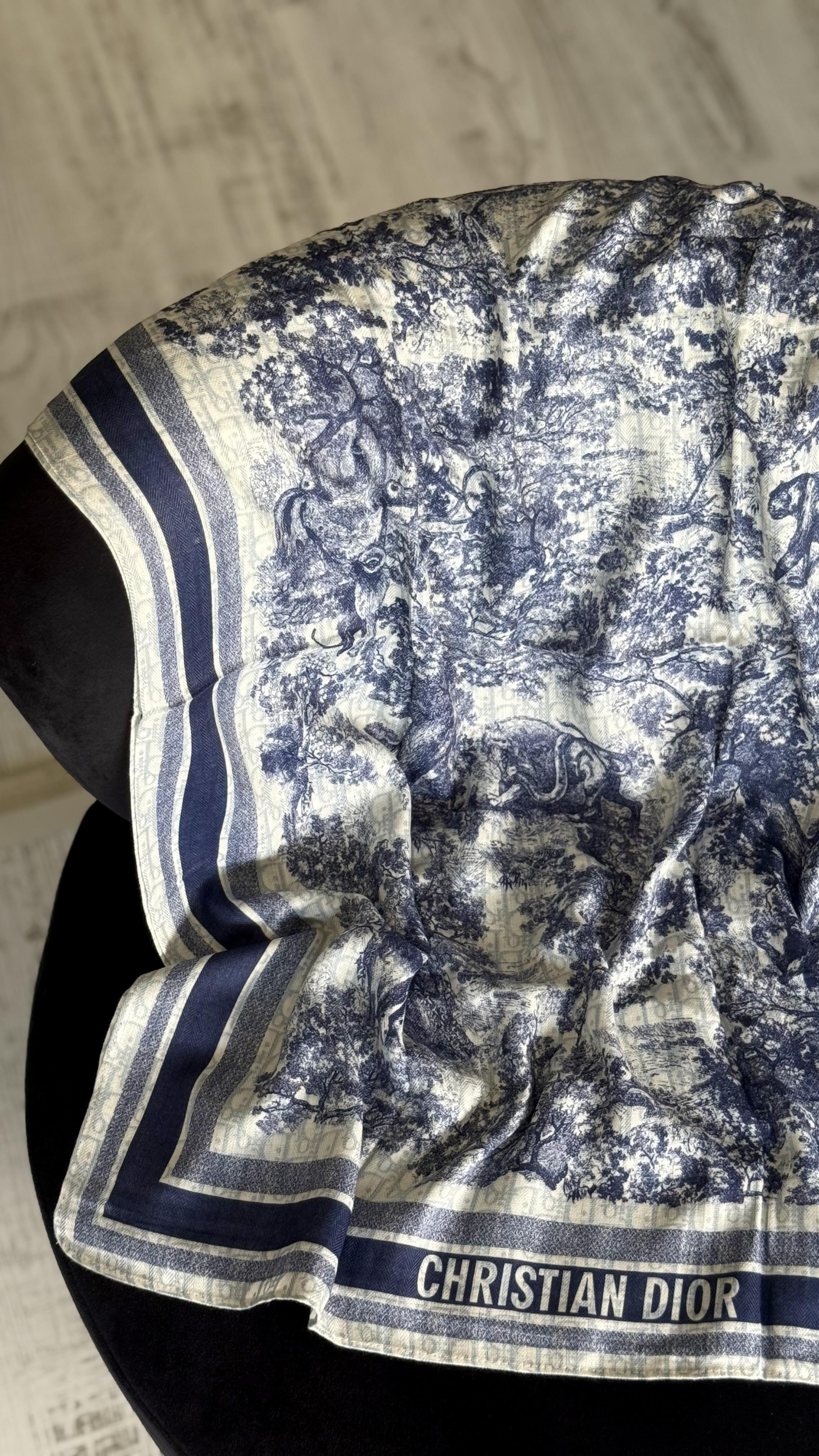 LACİVERT ÇİFT YÖNLÜ DESENLİ YÜN İPEK ŞAL