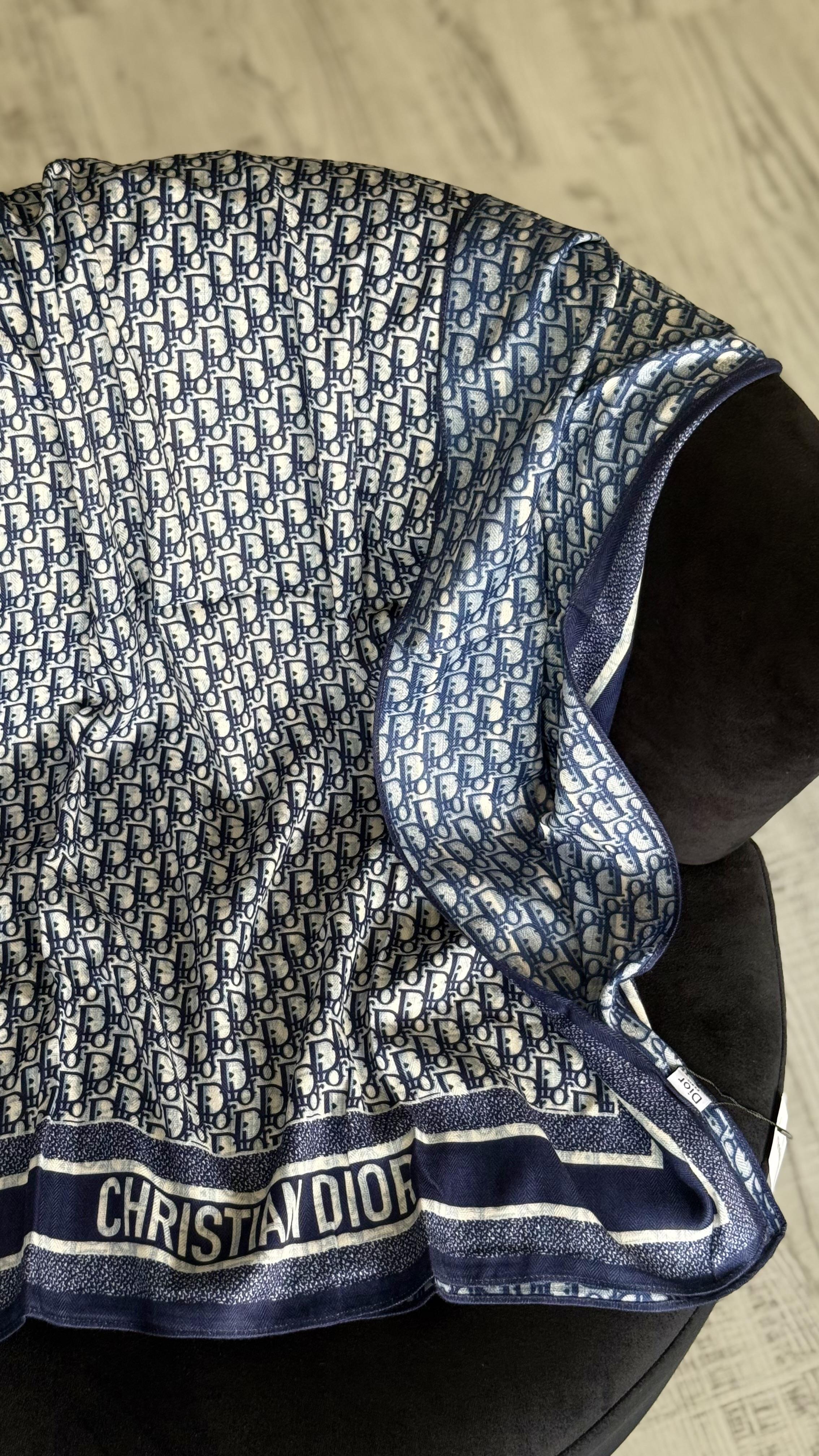 LACİVERT ÇİFT YÖNLÜ YÜN İPEK ŞAL