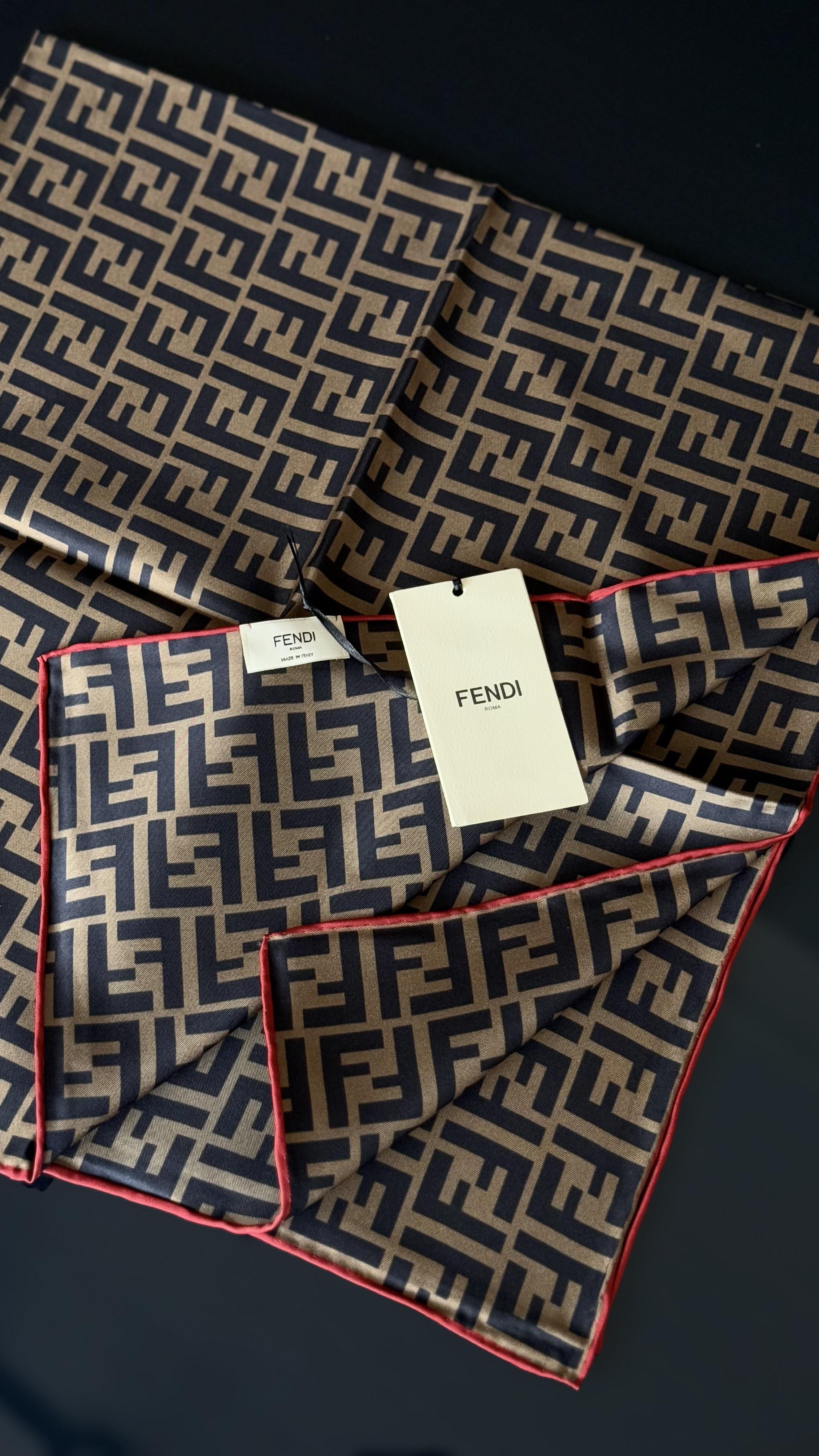 ORJİNAL KALİTE FENDİ EŞARP 