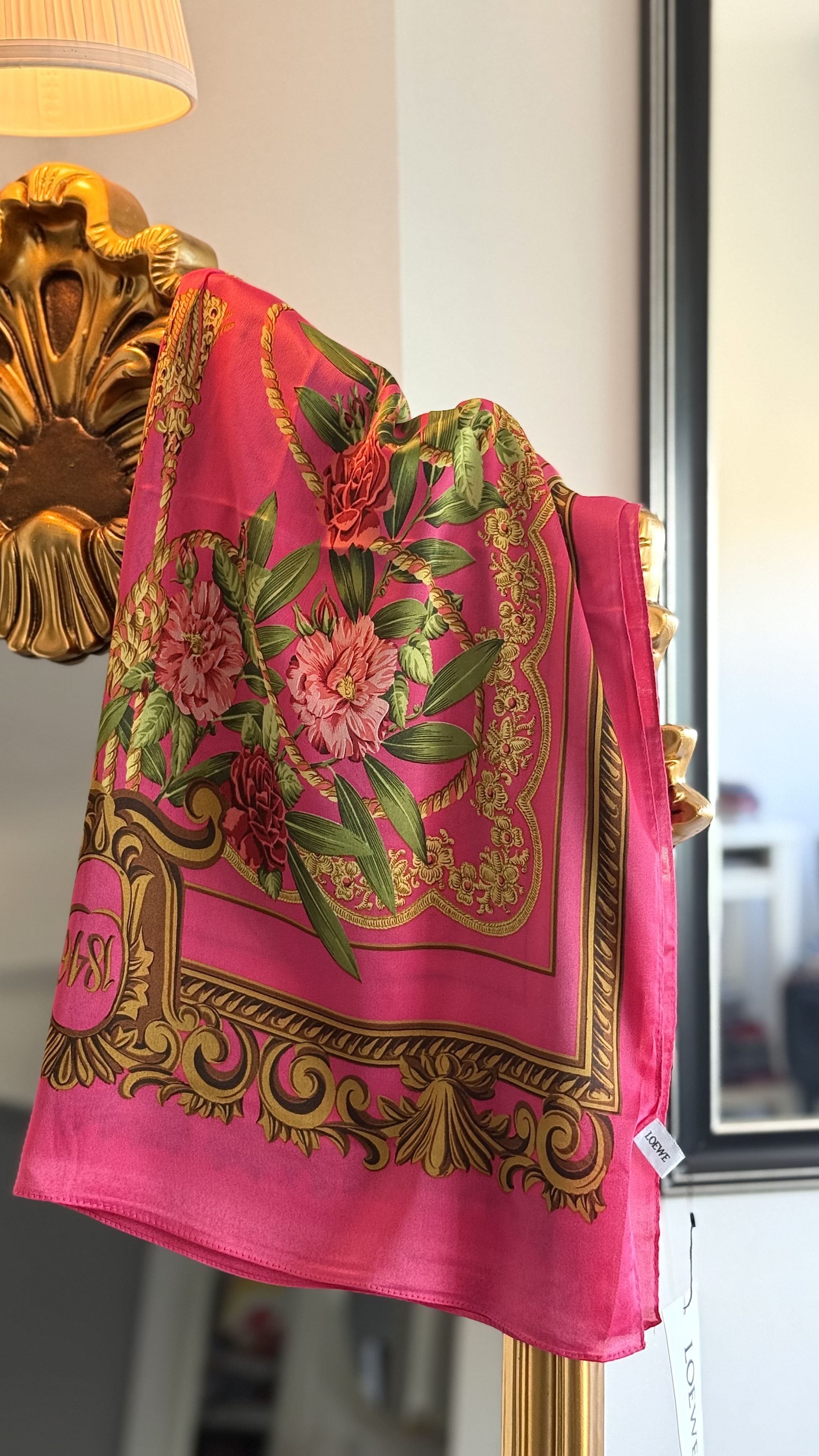 PEMBE RENK ÇİCEK DESENLİ ŞAL