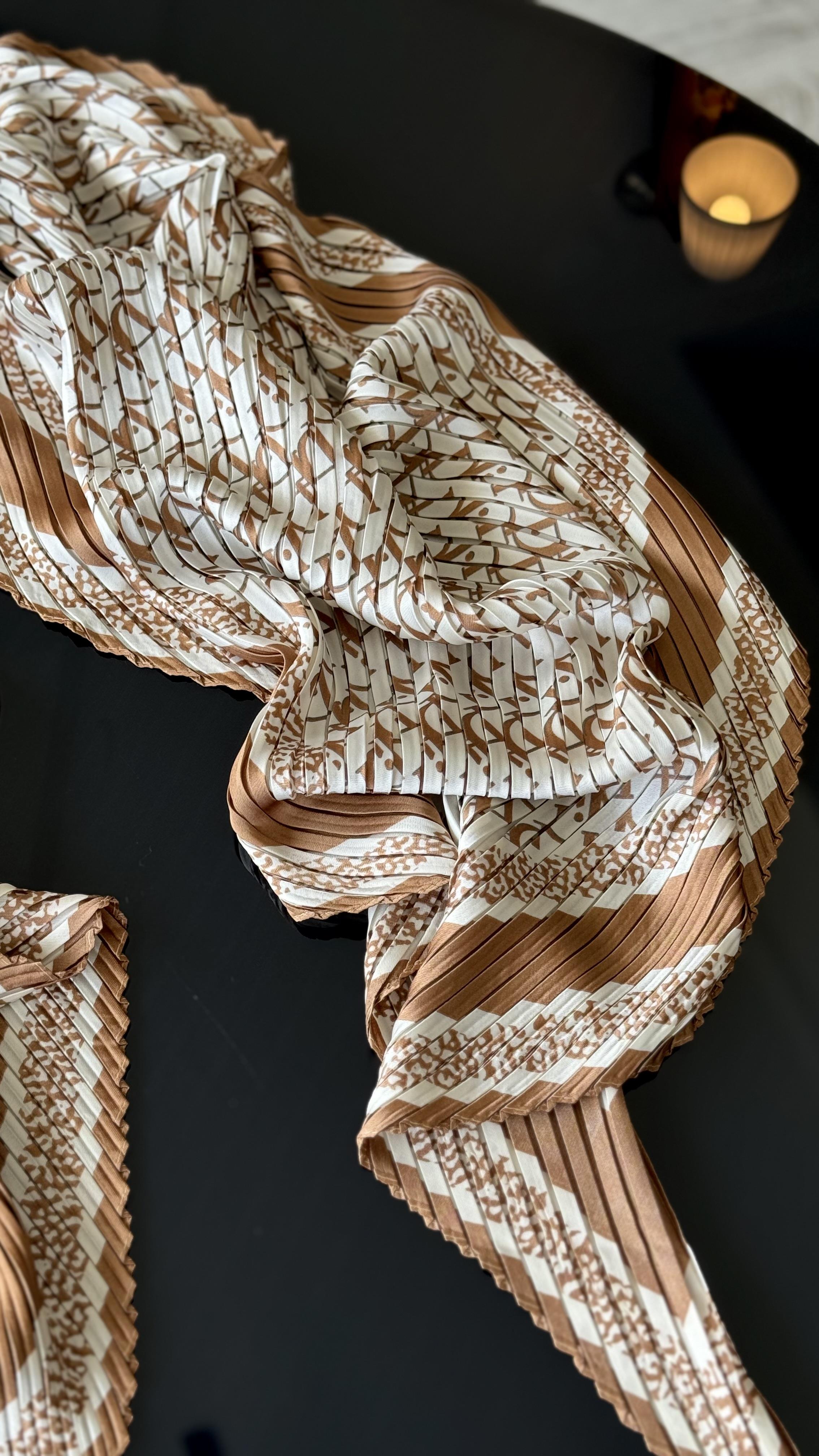 PLİSELİ VİZON RENK ŞAL