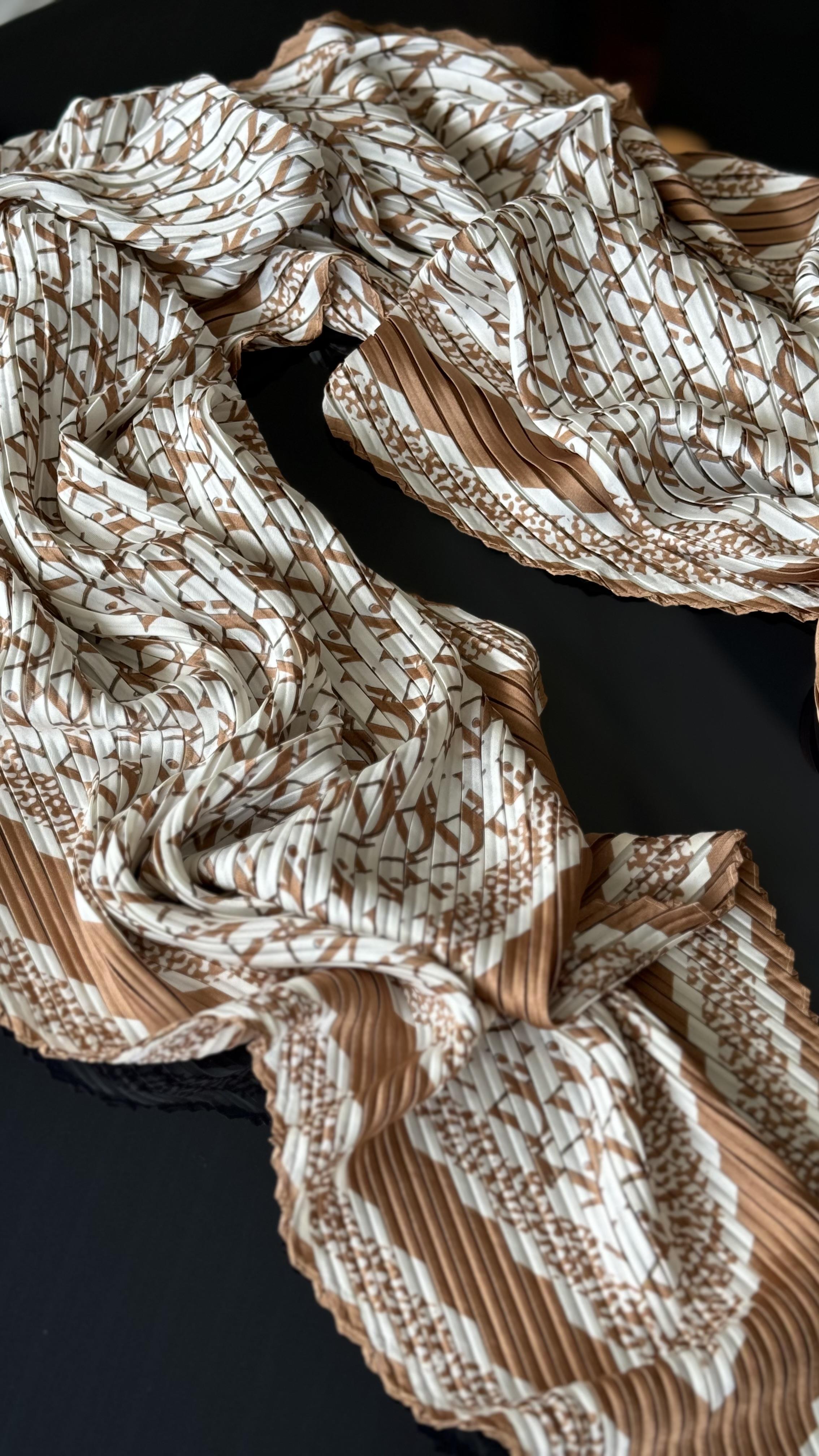 PLİSELİ VİZON RENK ŞAL