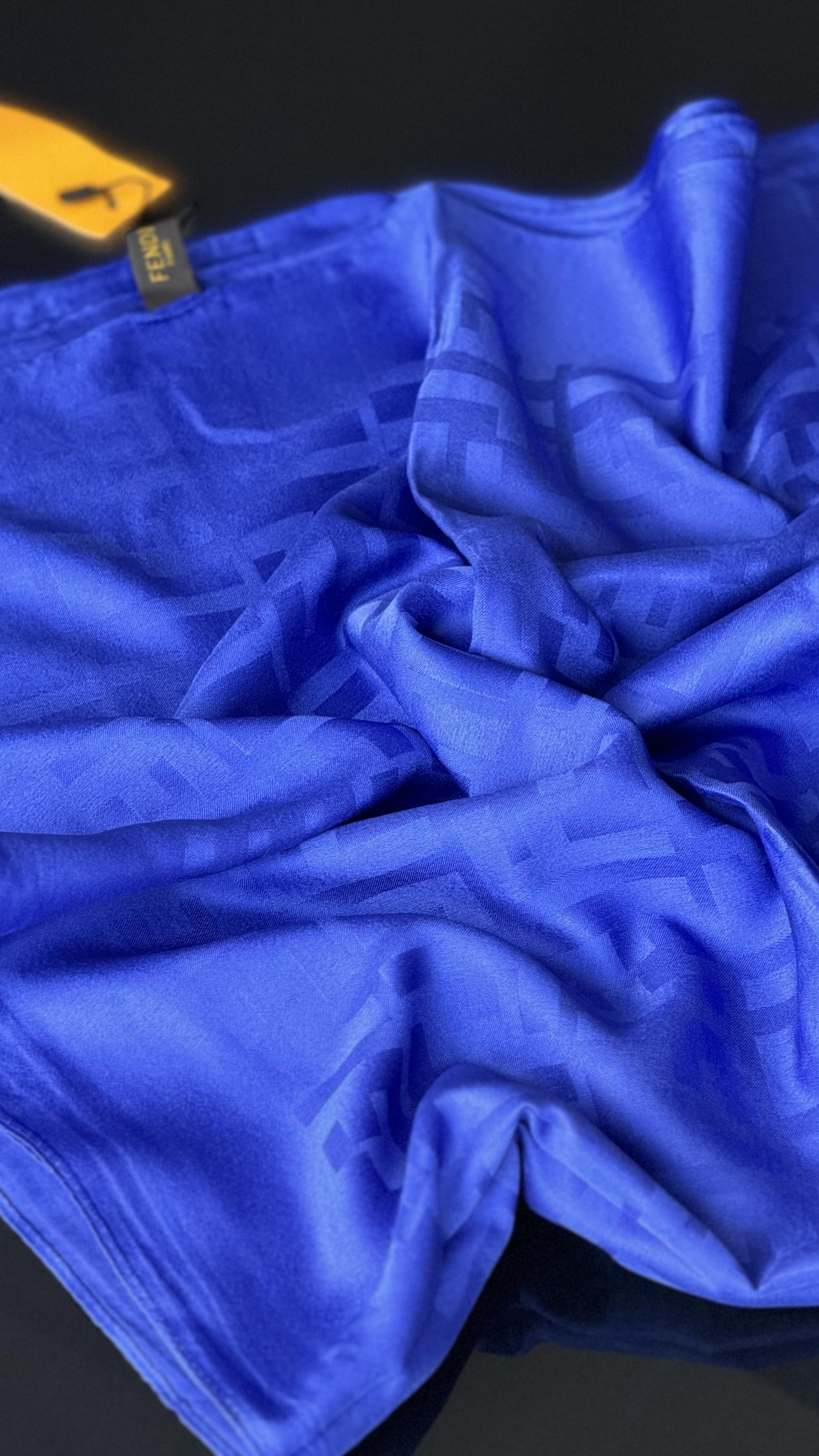 SAKS MAVİ İPEK PAMUK EŞARP 