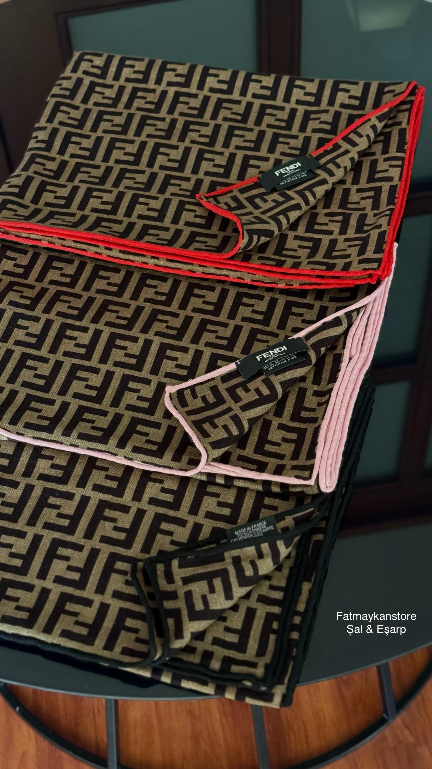 SİYAH GEÇİŞLİ SAF KAŞMİR ŞAL 