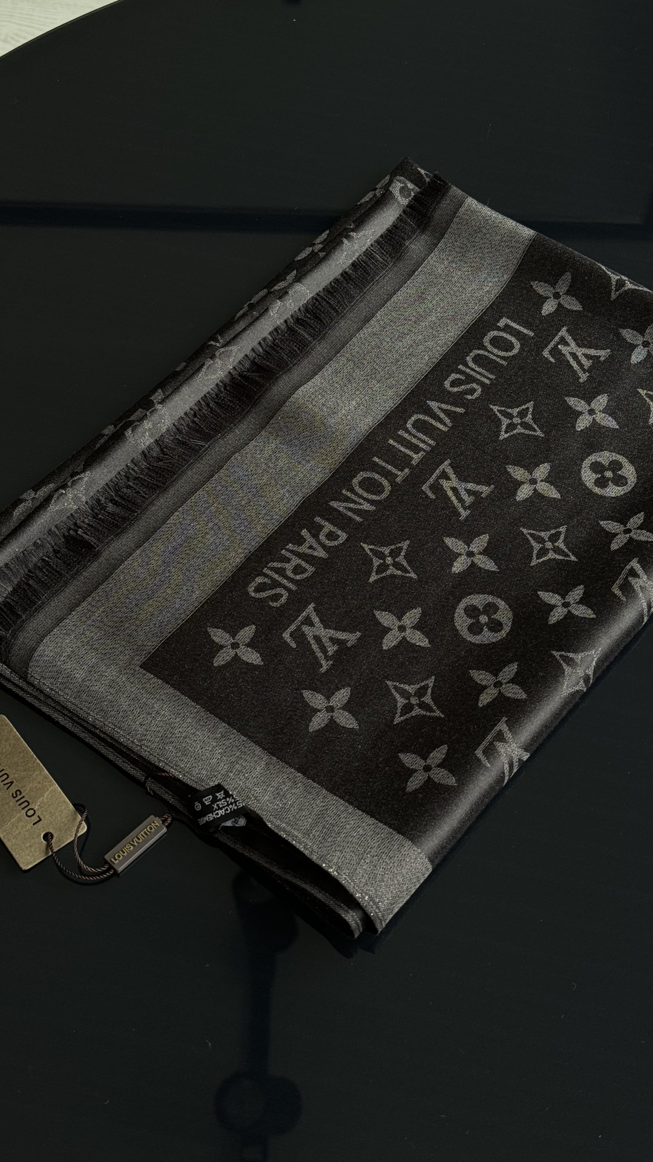 SİYAH SİMLİ İPEK ŞAL