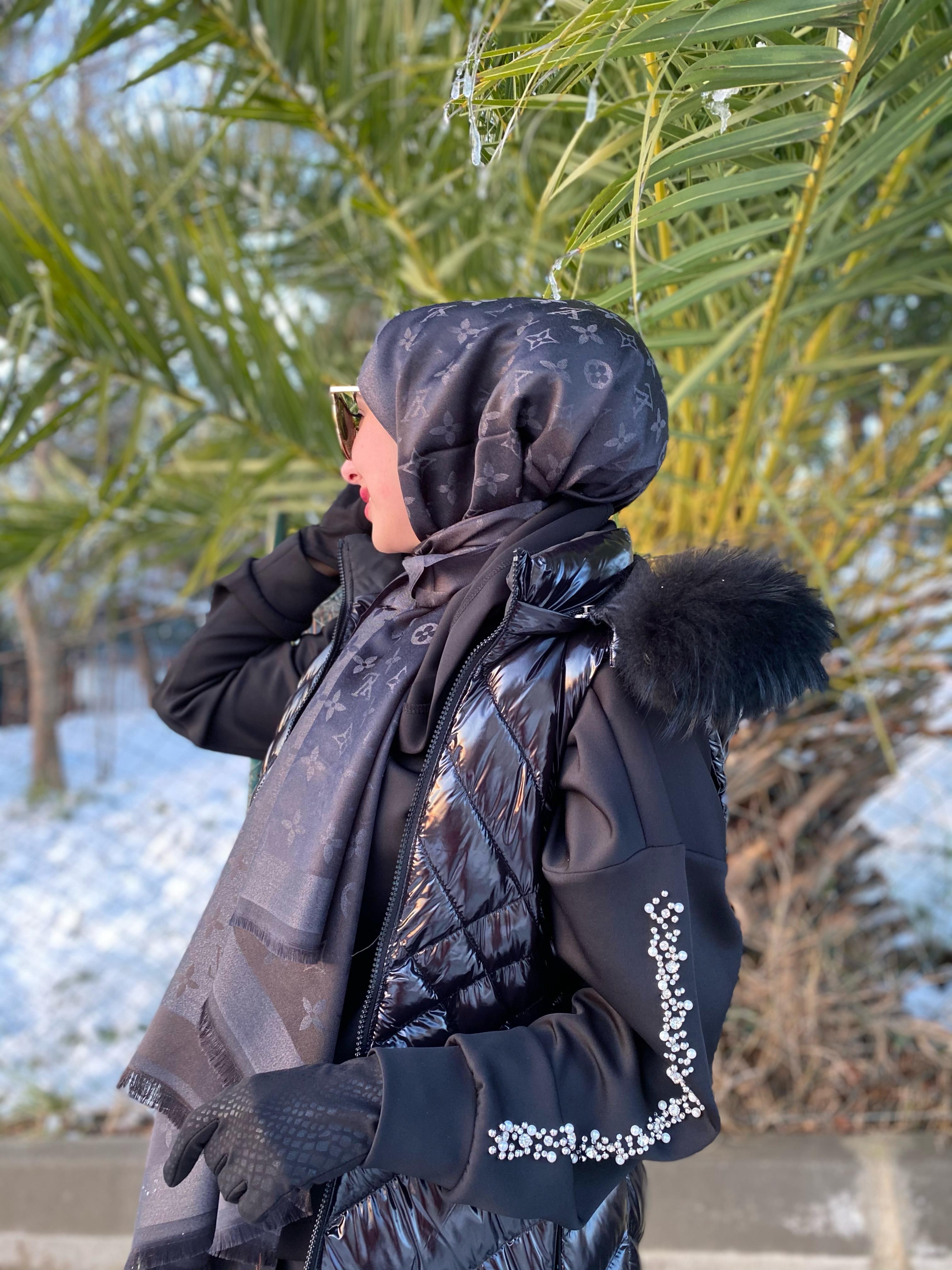 SİYAH SİMLİ İPEK ŞAL