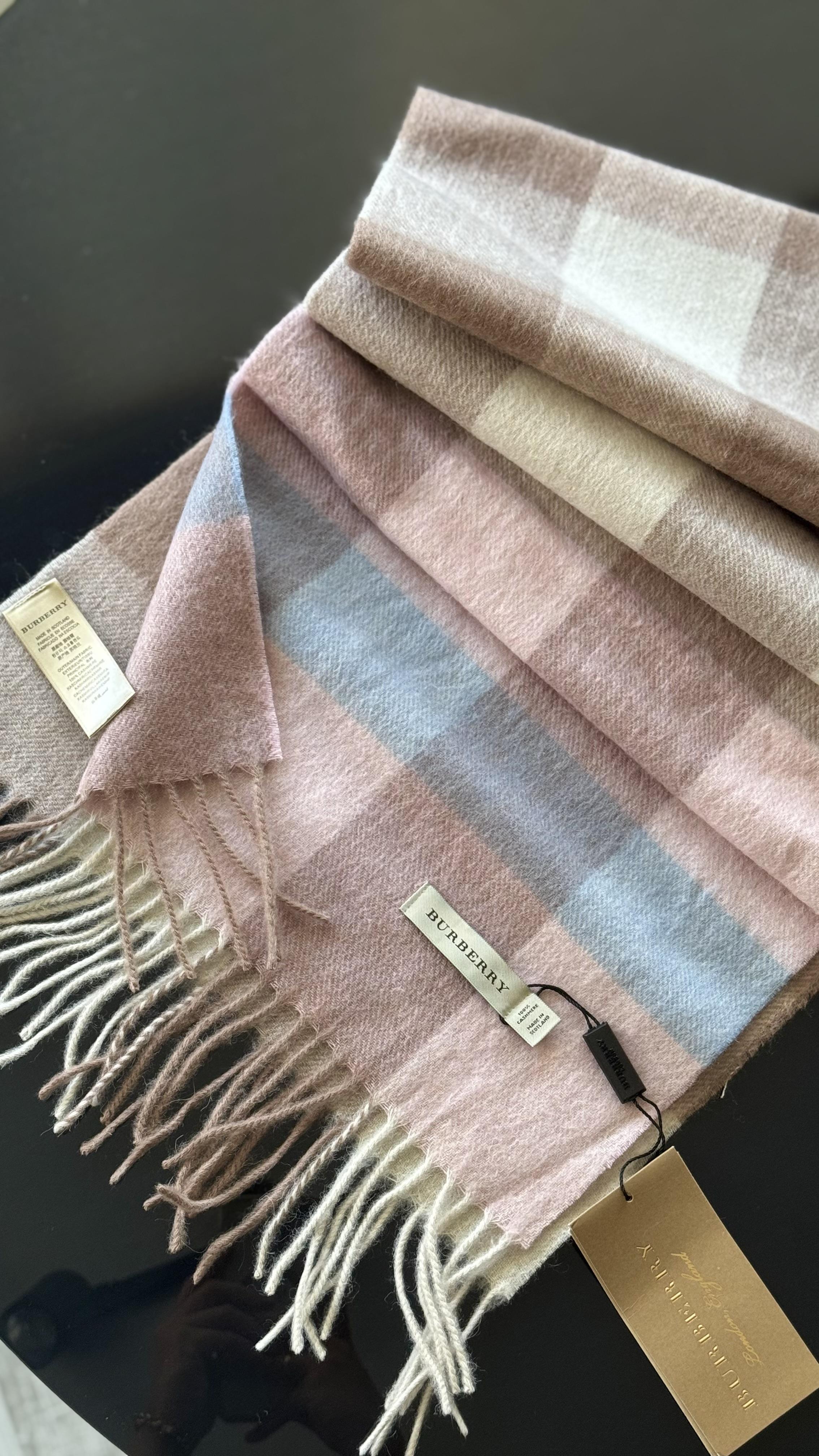 SOFT PUDRA B OMUZ ŞALI