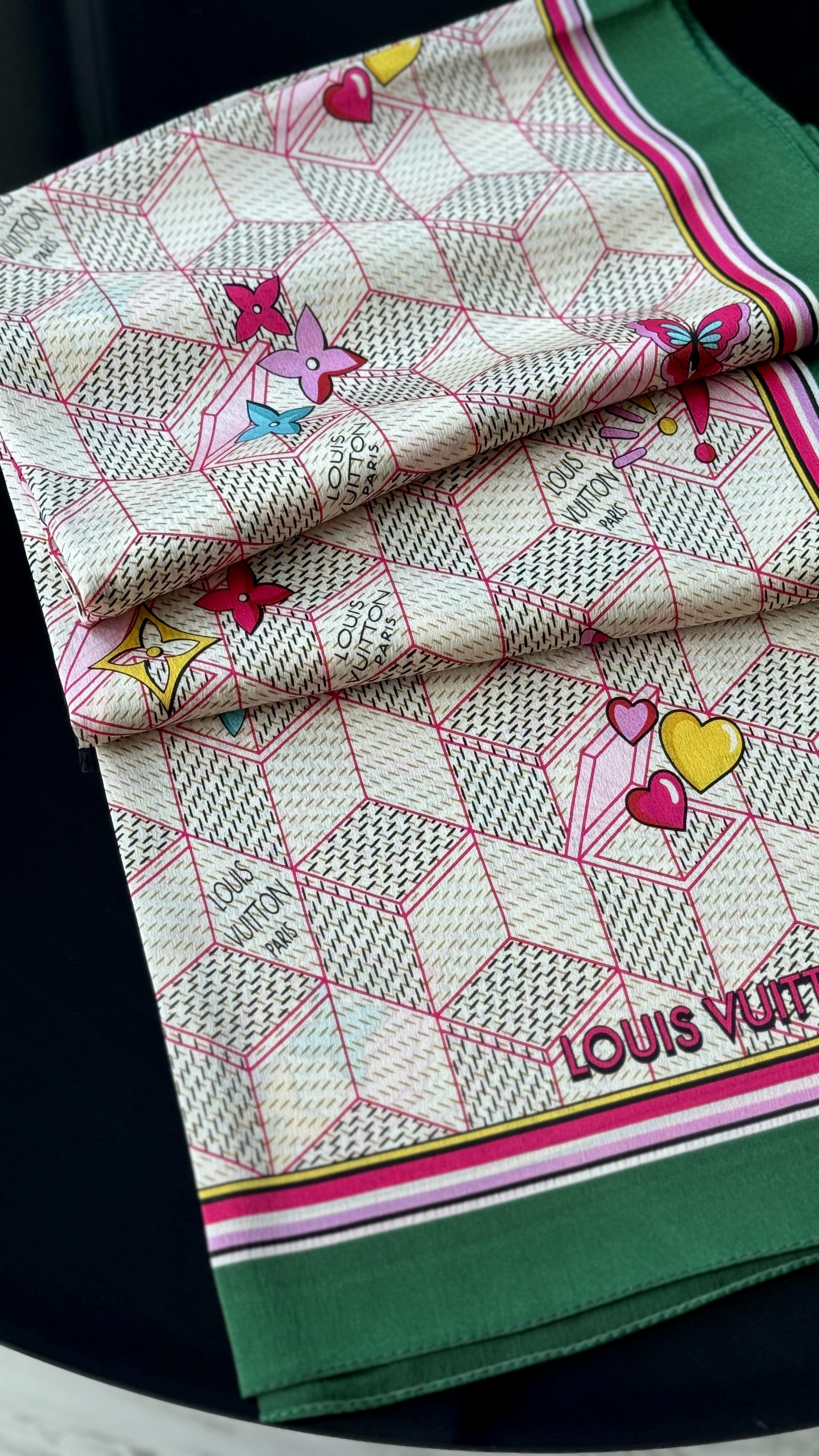 YEŞİL GEÇİŞLİ RENKLİ VUAL İPEK ŞAL 