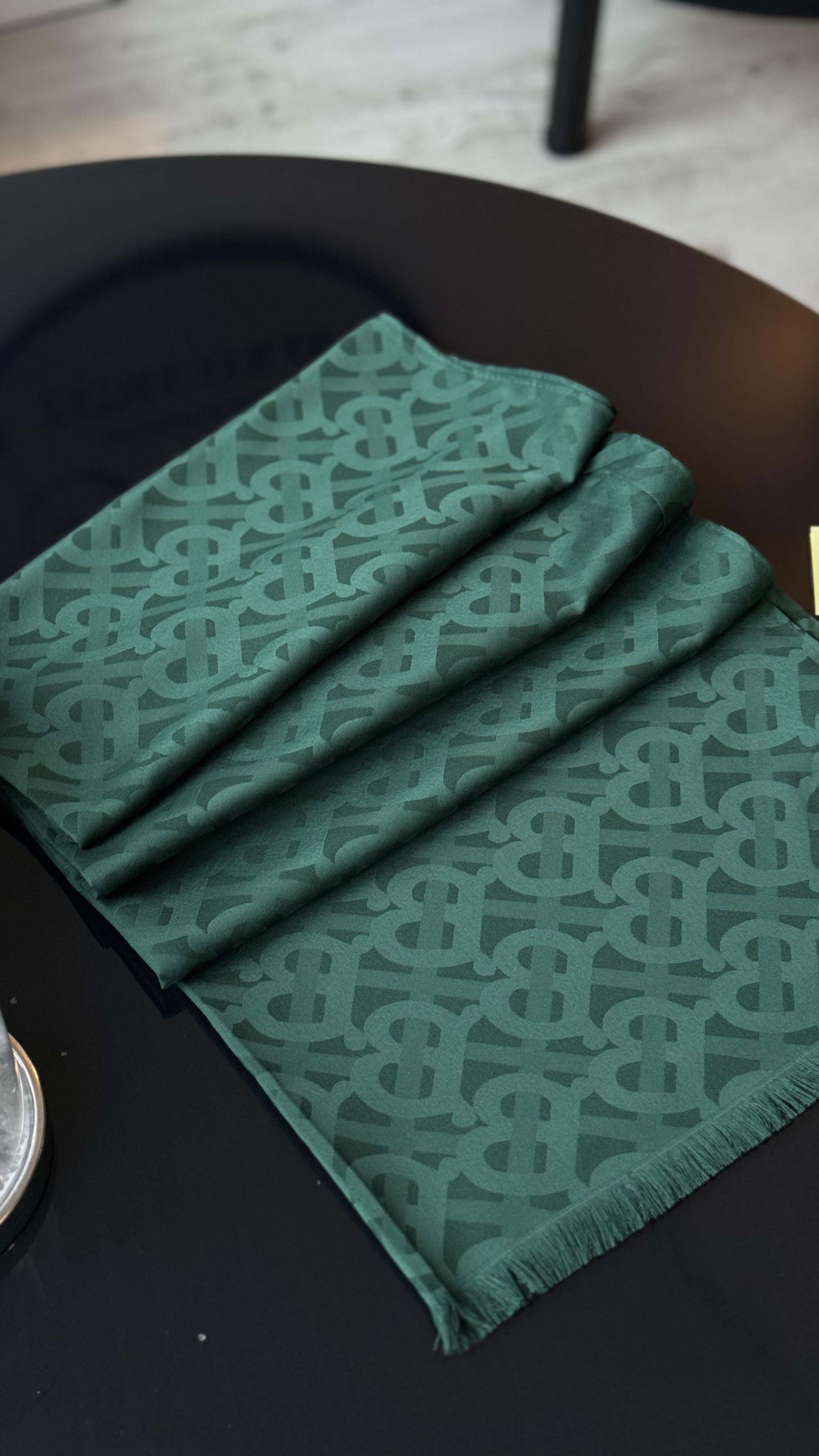 ZÜMRÜT YEŞİL B İPEK PAMUK