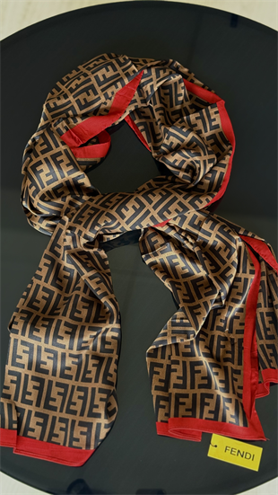 KIRMIZI GEÇİŞLİ F VUAL İPEK ŞAL 