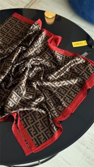 KIRMIZI GEÇİŞLİ F VUAL İPEK ŞAL 