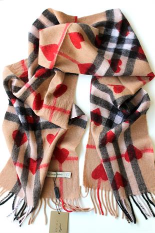 KIRMIZI KALPLİ OMUZ ŞALI