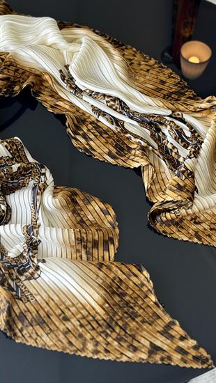 KREM / GOLD CHANEL PLİSELİ ŞAL