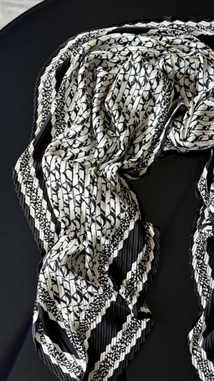 PLİSELİ SİYAH / BEYAZ ŞAL