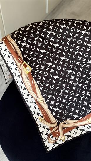 SİYAH BEYAZ KLASIK MODEL TWİL İPEK EŞARP