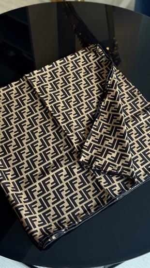 SİYAH GEÇİŞLİ ORJİNAL DESEN EŞARP