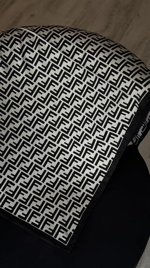 TWİL İPEK SİYAH BEYAZ İTHAL EŞARP