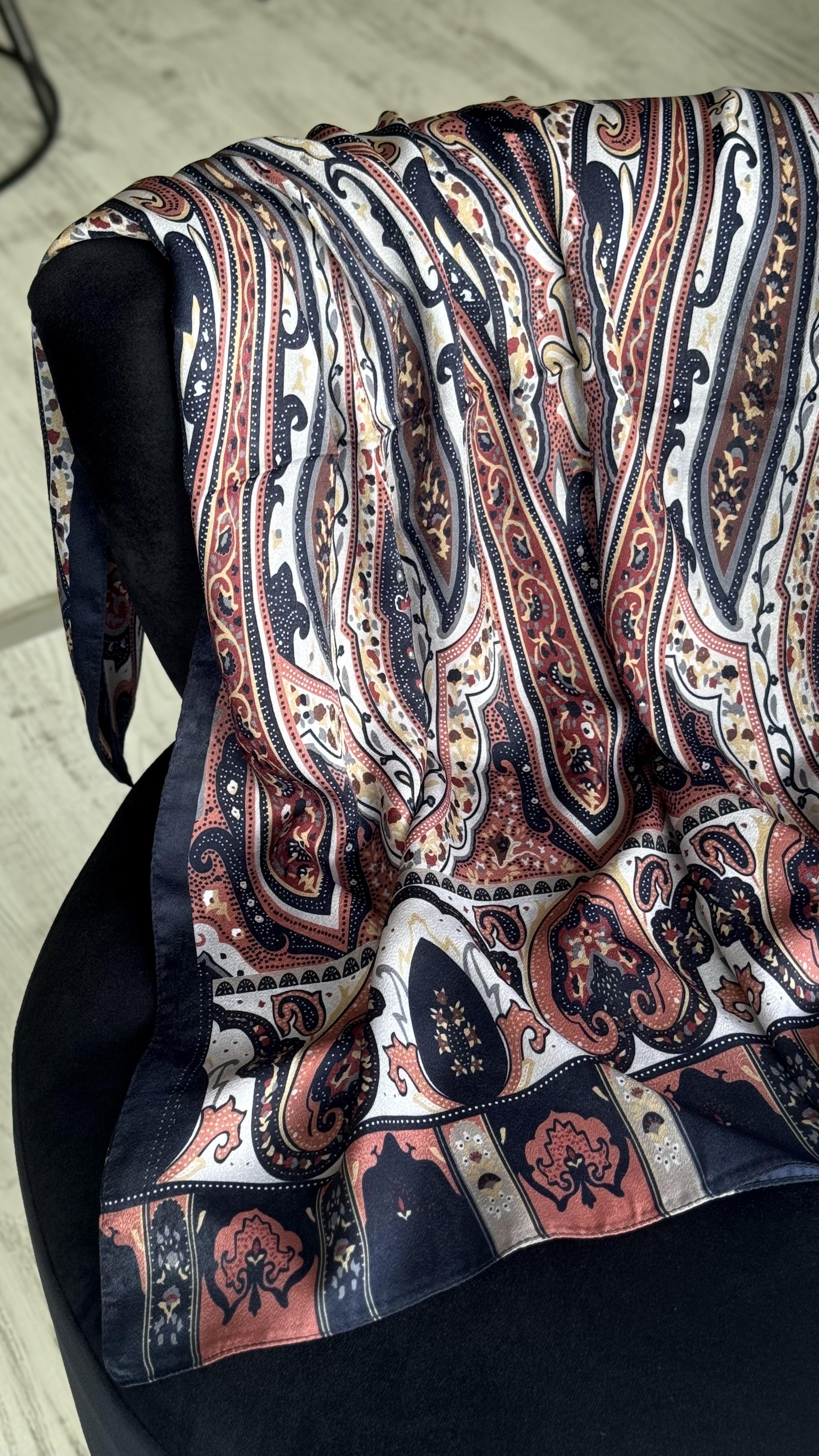 ETNİK İPEK PAMUK SOMON LACİVERT