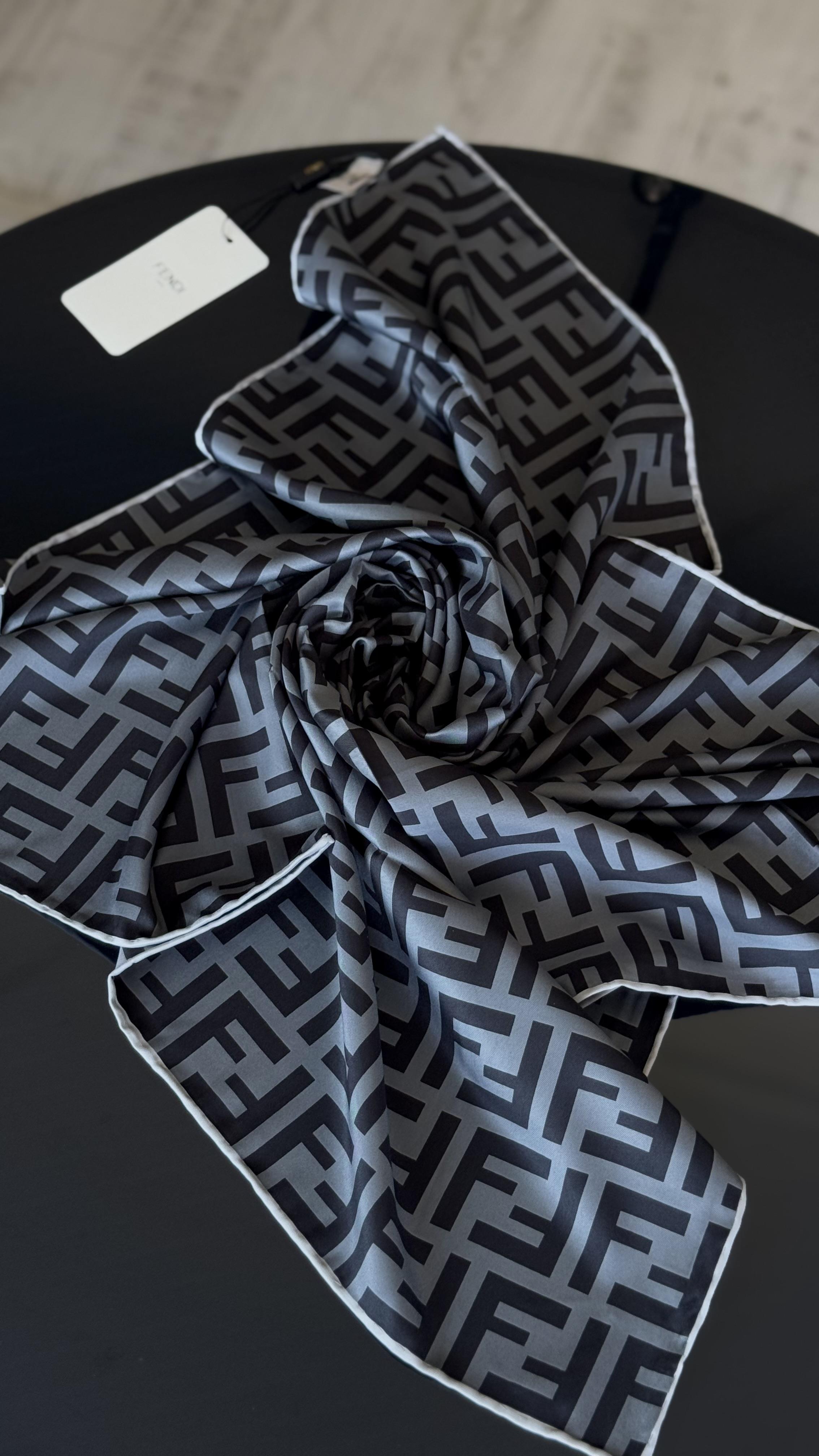 F DESEN TWİL / GRİ EŞARP