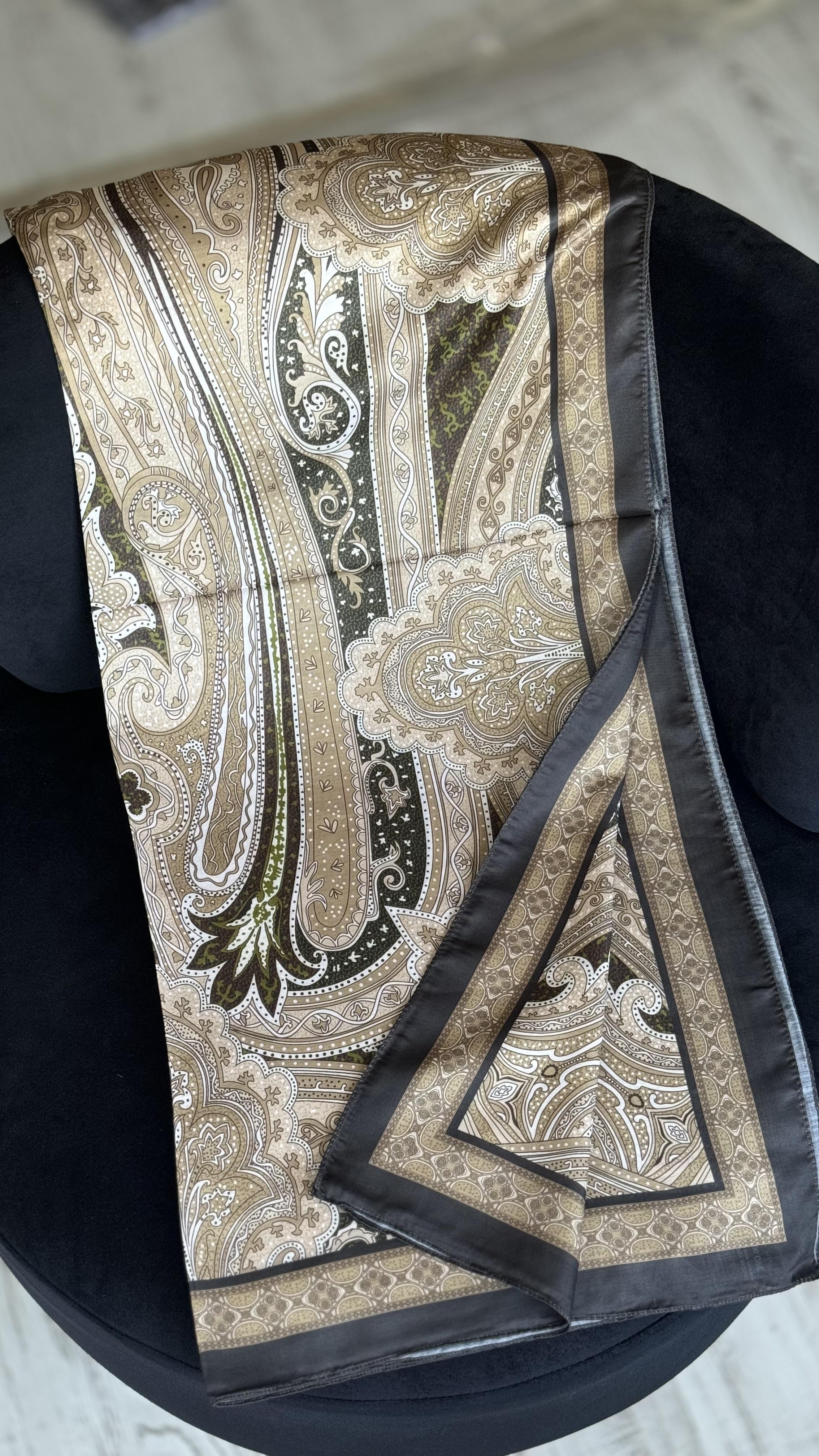GOLD / SİYAH ETNİK DESEN PAMUK ŞAL