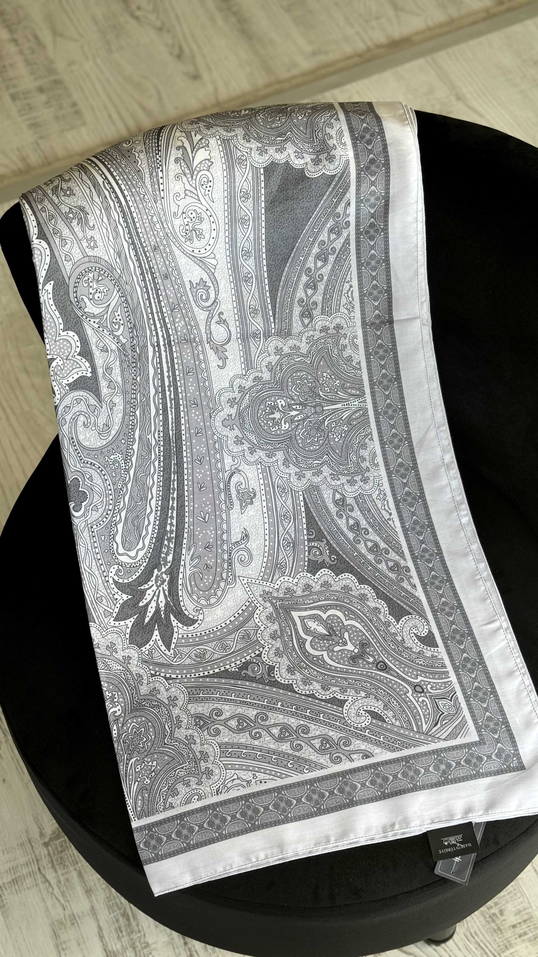 GÜMÜŞ GRİ ETNİK DESEN PAMUK ŞAL