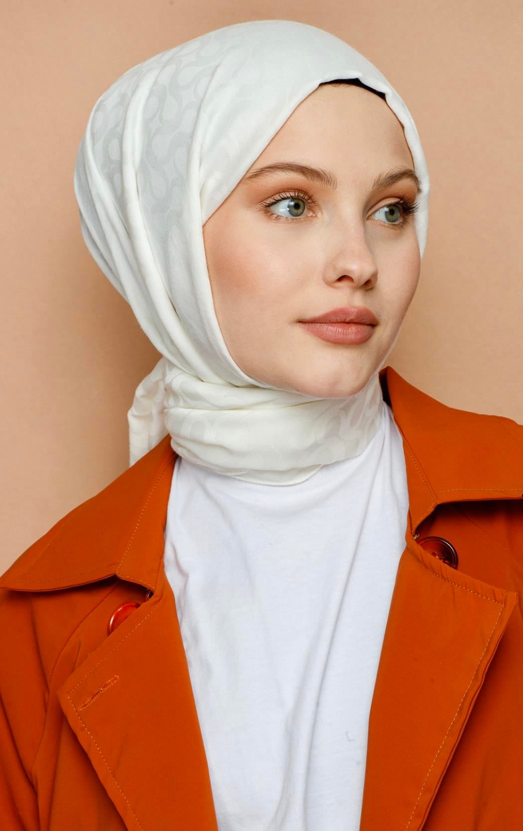 İNCİ BEYAZI / BLOOM DESEN ŞAL 