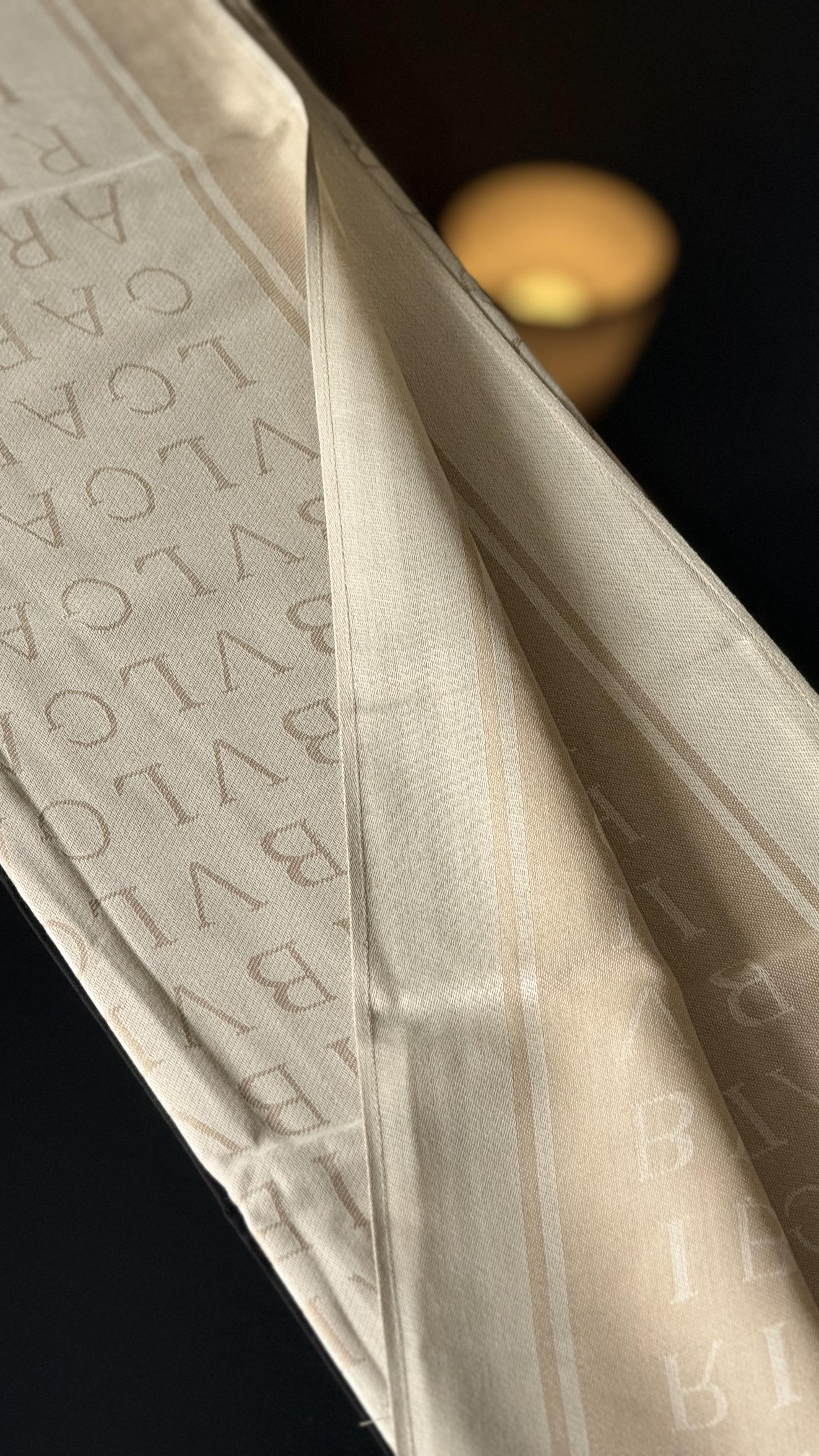 KOYU KREM ÇİFT YÖNLÜ KAŞMİR / YÜN ŞAL