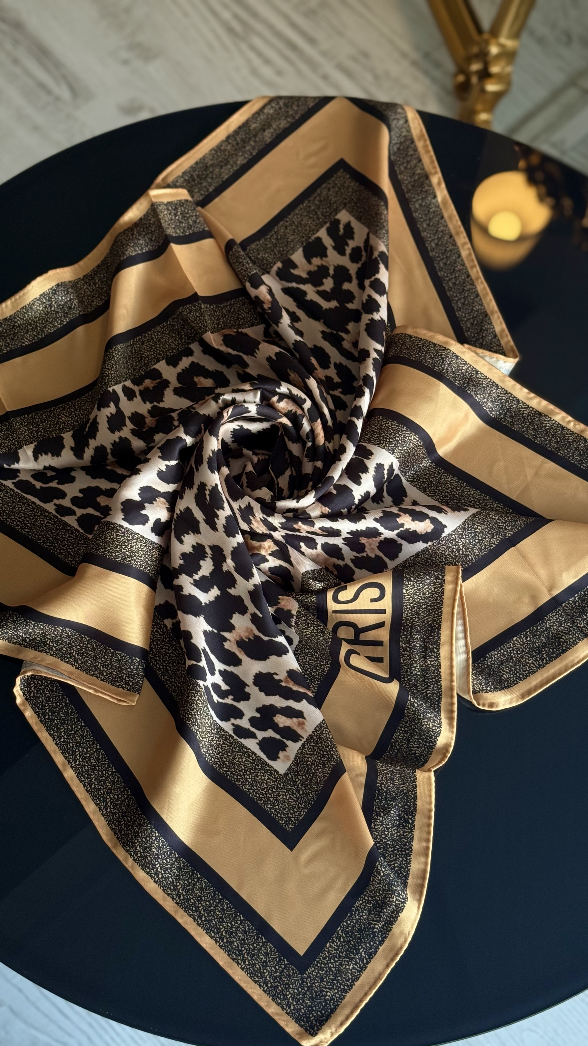 LEOPAR DESEN GOLD RENK TWİL EŞARP