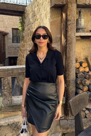 Yolenta Siyah Polo Yaka Düğmeli Triko