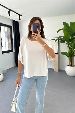 Sange Kırık Beyaz Bisiklet Yaka Tişört