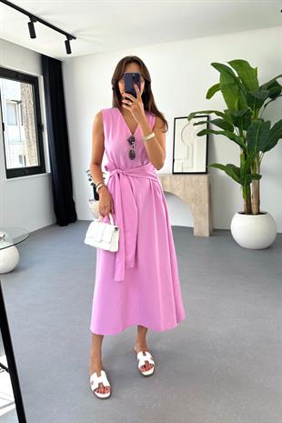 Fenty Pembe V Yaka Kuşaklı Elbise