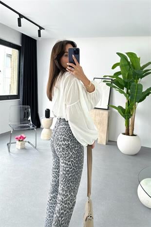 Yessy Kırık Beyaz Premium Gömlek