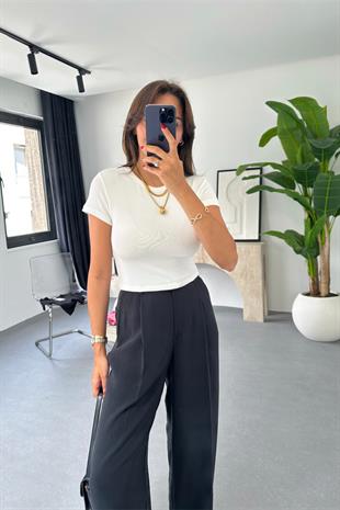 ZR Beyaz Basic Crop Tişört