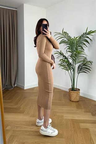 Riri Kahve Yaka Detaylı Elbise