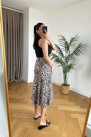 Leopar Desenli Saten Etek