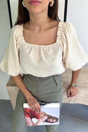 Shelvy Ekru Omuz Detaylı Bluz