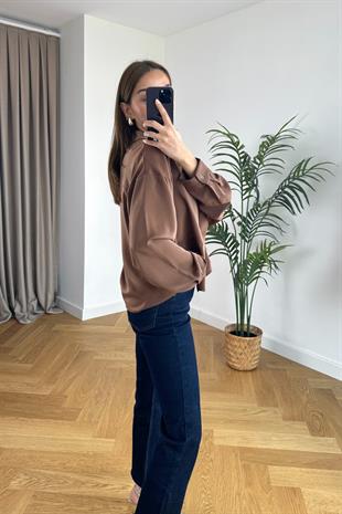 Zumta Kahve Gizli Düğme Detaylı Gömlek