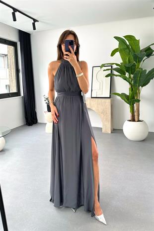 Shela Füme Halter Yaka Yırtmaç Detaylı Elbise