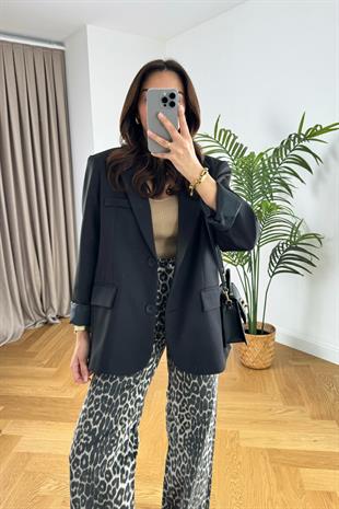 Bombosy Siyah Çift Düğmeli Blazer