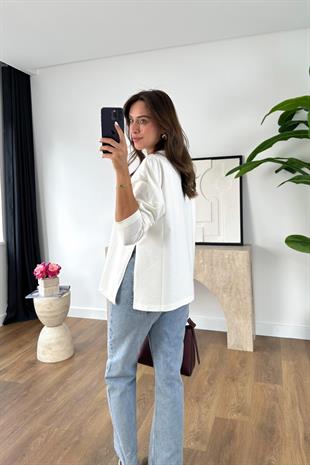 Merlin Beyaz Yırtmaç Detaylı Oversize Sweatshirt