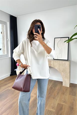 Merlin Beyaz Yırtmaç Detaylı Oversize Sweatshirt