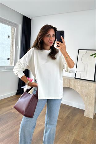 Merlin Beyaz Yırtmaç Detaylı Oversize Sweatshirt