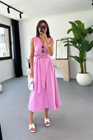Fenty Pembe V Yaka Kuşaklı Elbise