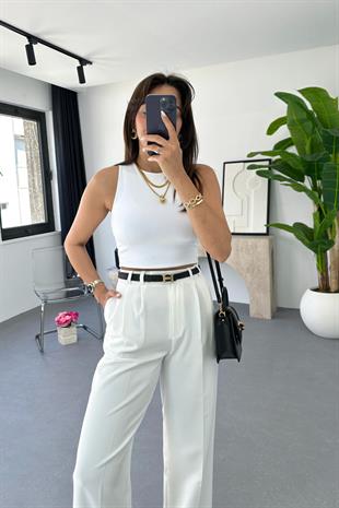 ZR Beyaz Bisiklet Yaka Crop